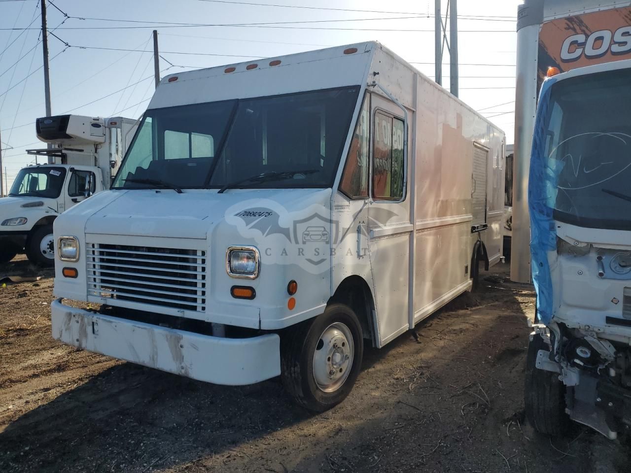 Freightliner Business Class M2 M LINE WALK-IN VAN 6.7L 6 2006