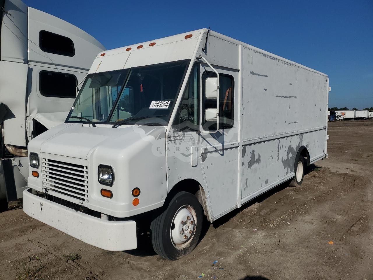 Freightliner Business Class M2 M LINE WALK-IN VAN 5.9L 6 2005