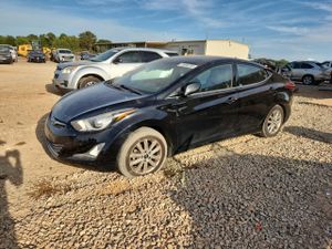 Hyundai Elantra SE 1.8L 4 2015