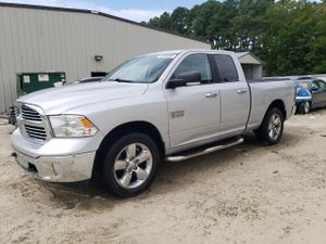 RAM 1500 SLT 3.6L 6 2015