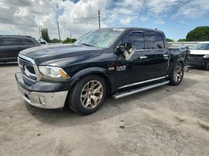 RAM 1500 LONGHORN 5.7L 8 2015