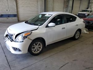 Nissan Versa S 1.6L 4 2015