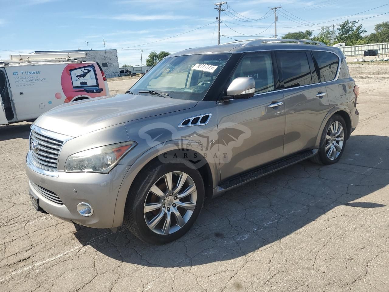 Infiniti QX80 5.6L 8 2014