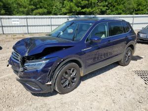 Volkswagen Tiguan SE 2.0L 4 2024