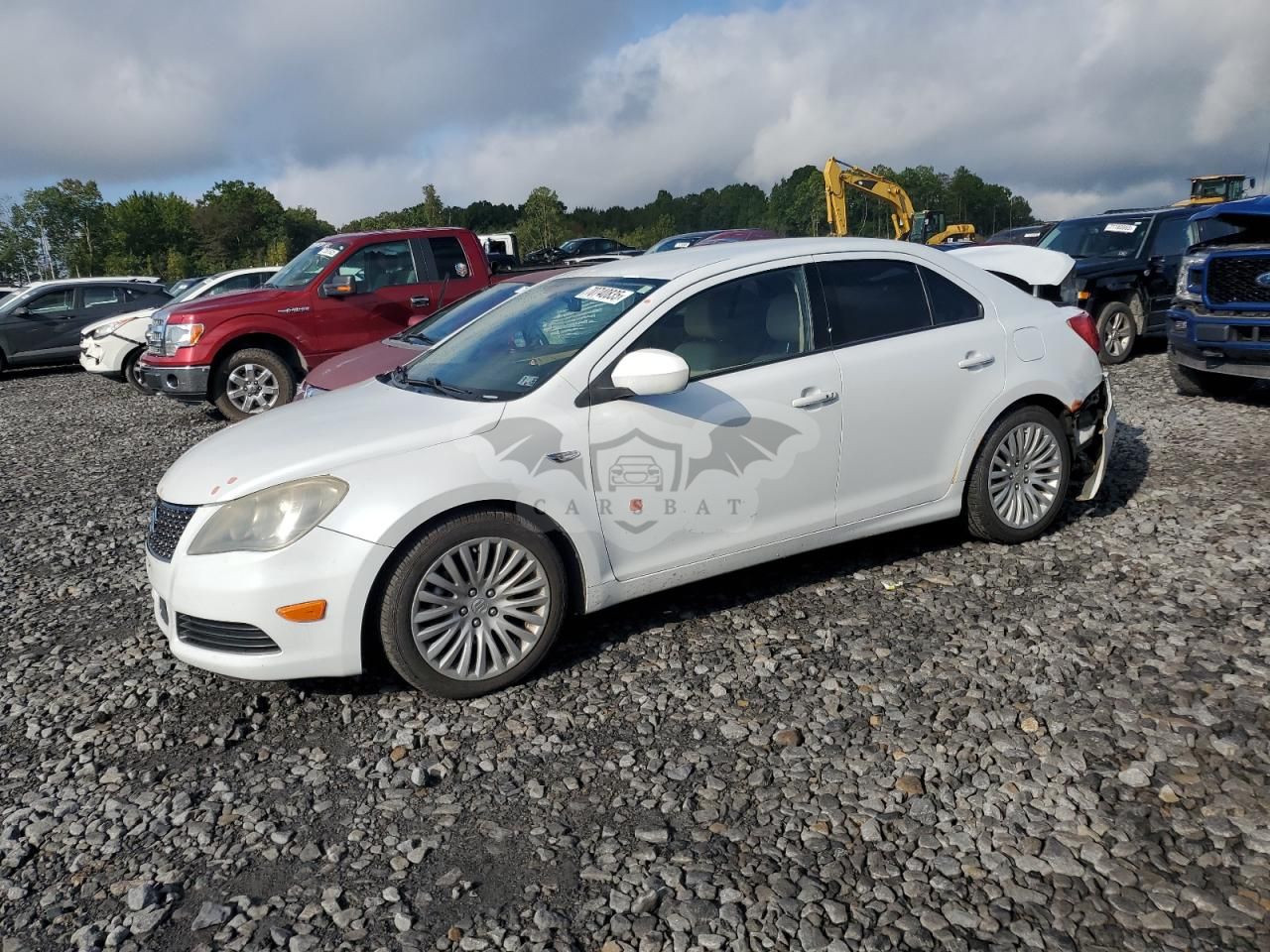 Suzuki Kizashi SE 2.4L 4 2011