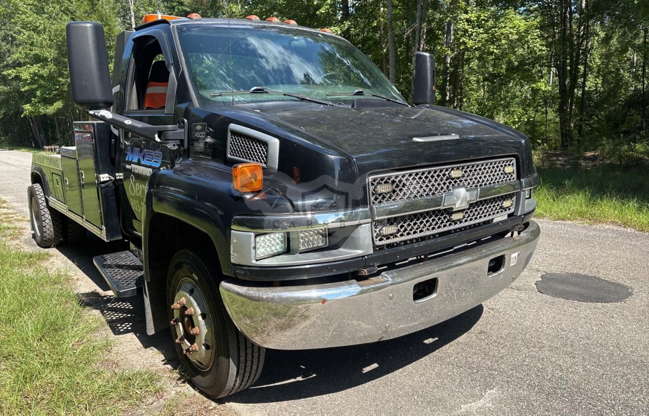 Chevrolet C/K 4500 C4C042 8 2003