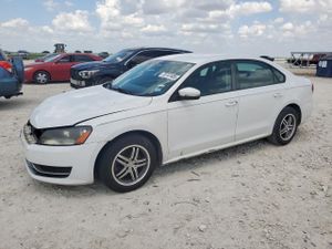 Volkswagen Passat S 2.5L 5 2013