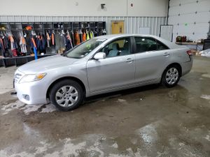 Toyota Camry BASE 2.5L 4 2010