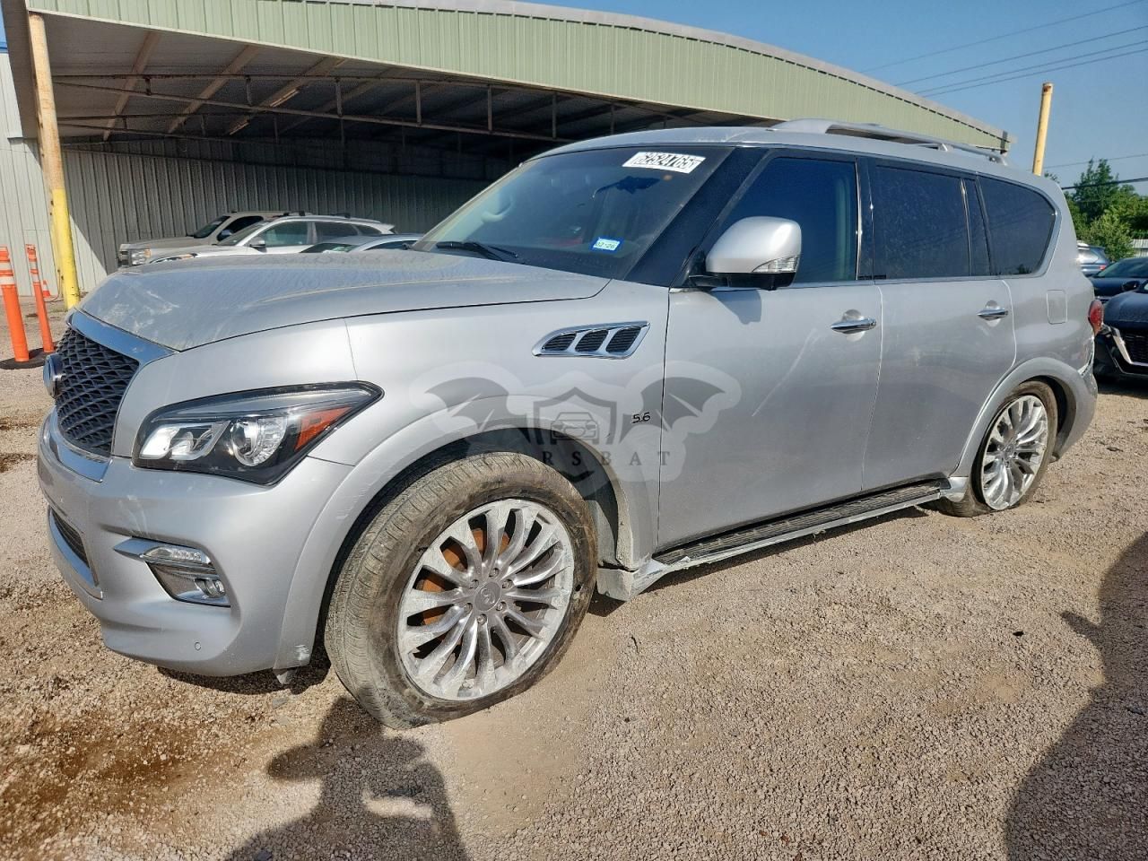 Infiniti QX80 5.6L 8 2015