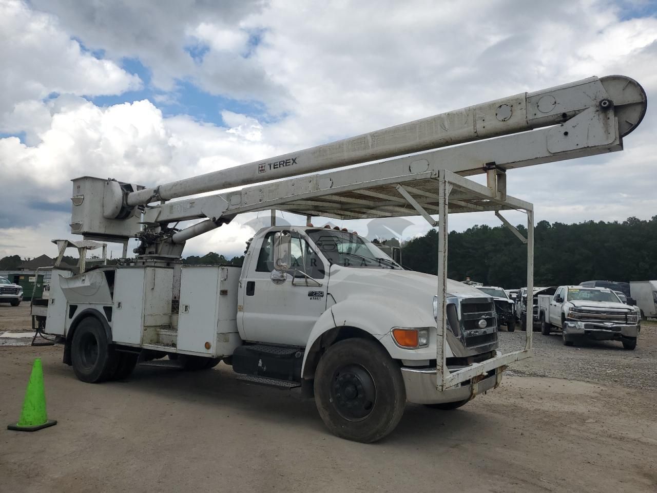Ford F750 SUPER DUTY 7.2L 6 2007