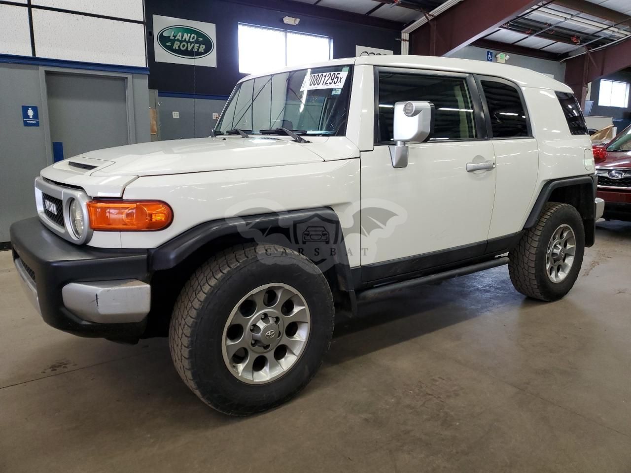 Toyota FJ Cruiser 4.0L 6 2013