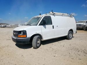 Chevrolet Express 4.8L 8 2013