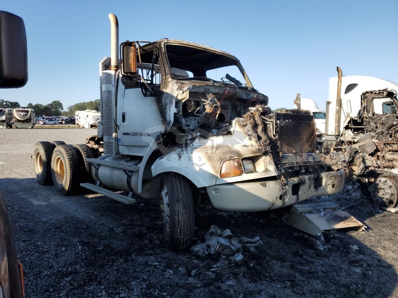 Sterling Truck L line 9500 12.5L 6 2009