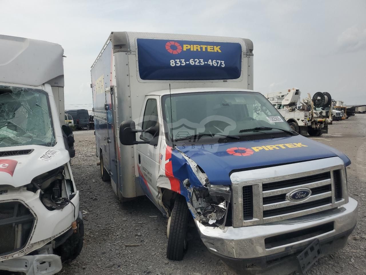 Ford E-450 E450 SUPER DUTY CUTAWAY VAN 7.3L 8 2023
