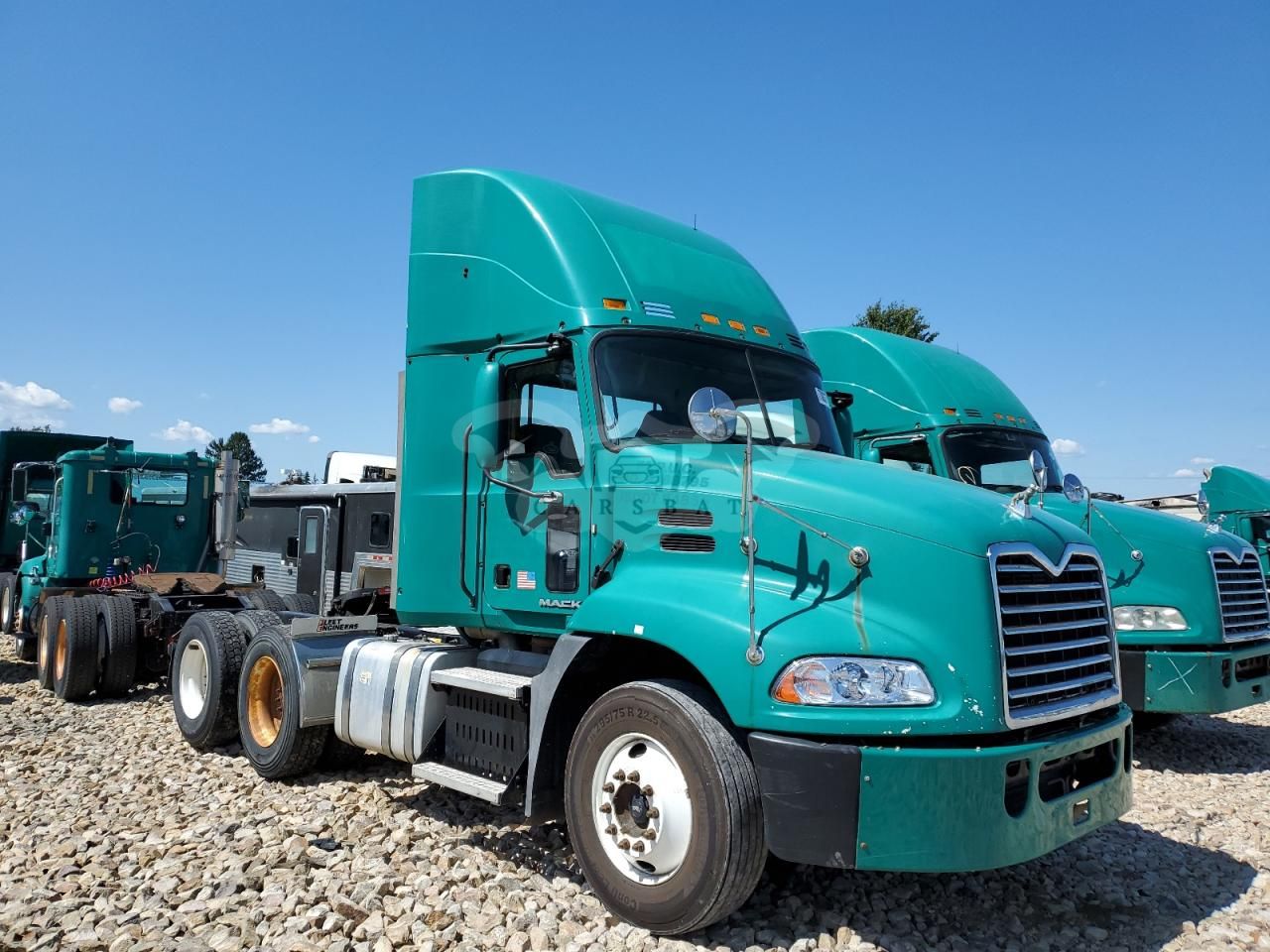 Mack 600 CXU600 10.8L 6 2015
