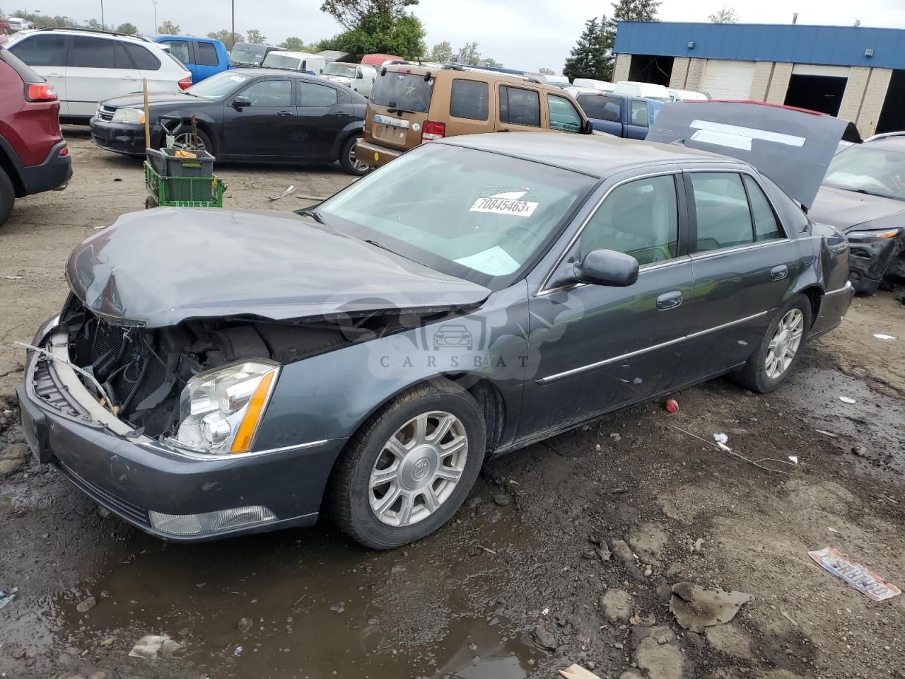 Cadillac DTS 4.6L 8 2011