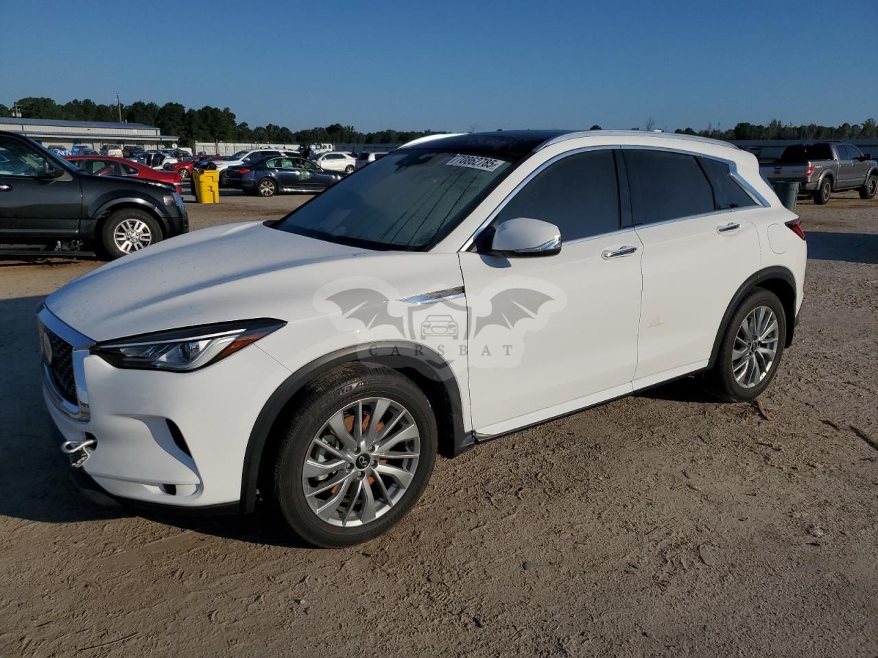 Infiniti QX50 LUXE 2.0L 4 2024