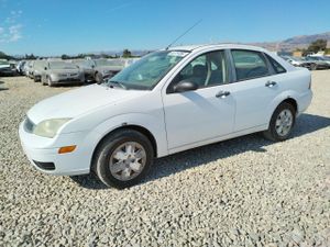 Ford Focus ZX4 2.0L 4 2007