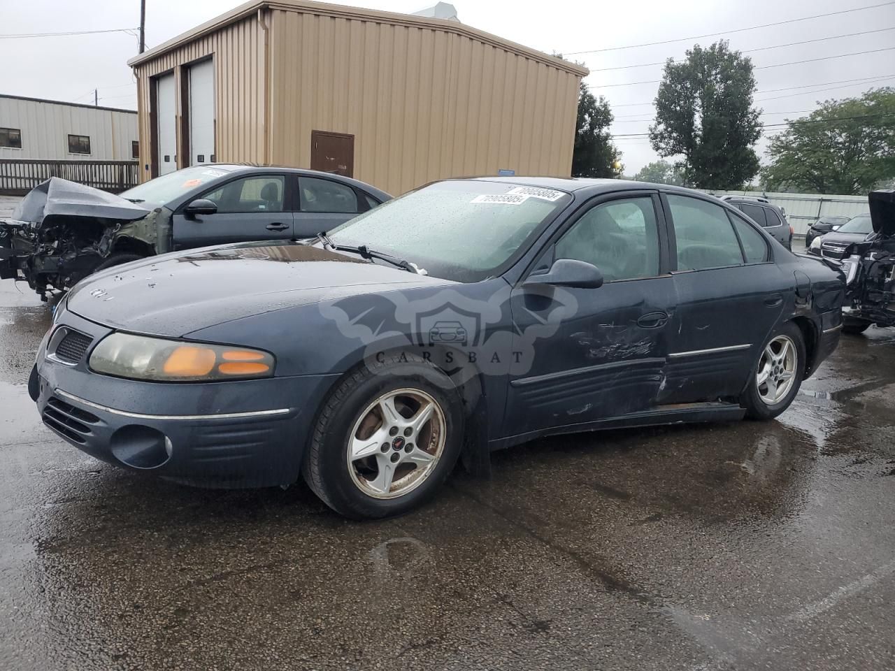 Pontiac Bonneville SE 3.8L 6 2000