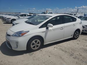 Toyota Prius 1.8L 4 2012