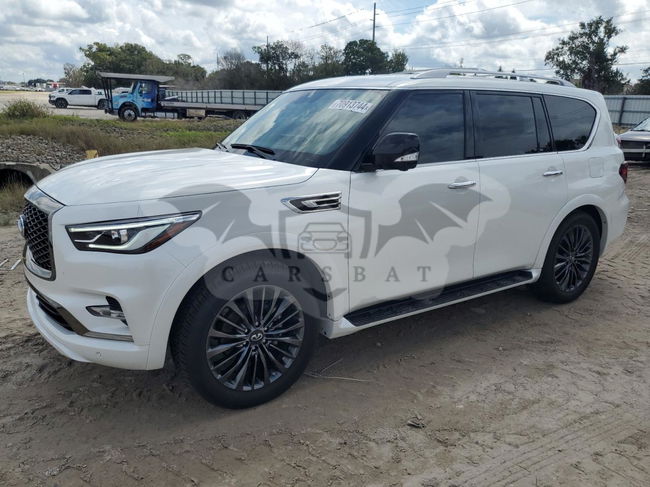 Infiniti QX80 LUXE 5.6L  8 2023