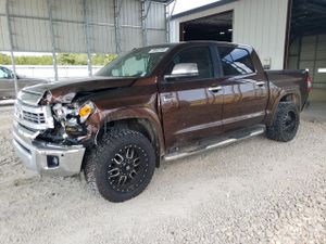 Toyota Tundra CREWMAX PLATINUM 5.7L 8 2014