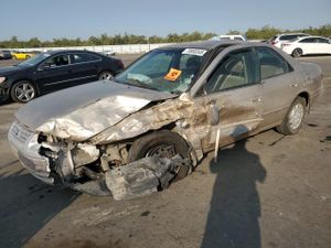 Toyota Camry CE 2.2L 4 1998
