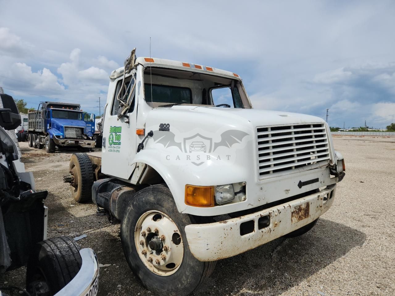 International 4700 / 4900 4900 7.6L 6 2001