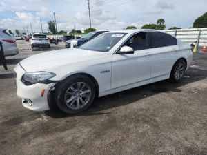 BMW 5 Series XI 2.0L 4 2014