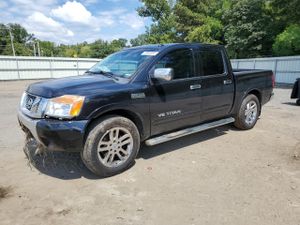 Nissan Titan S 5.6L 8 2011