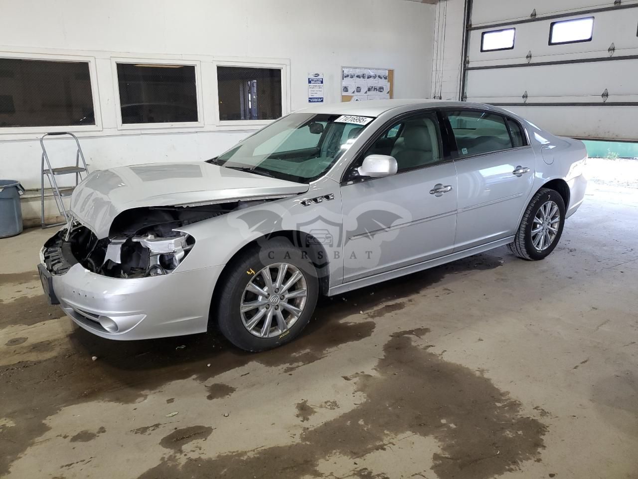 Buick Lucerne CXL 3.9L 6 2011