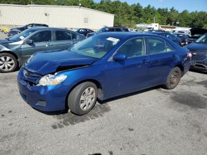 Toyota Camry BASE 2.5L 4 2010