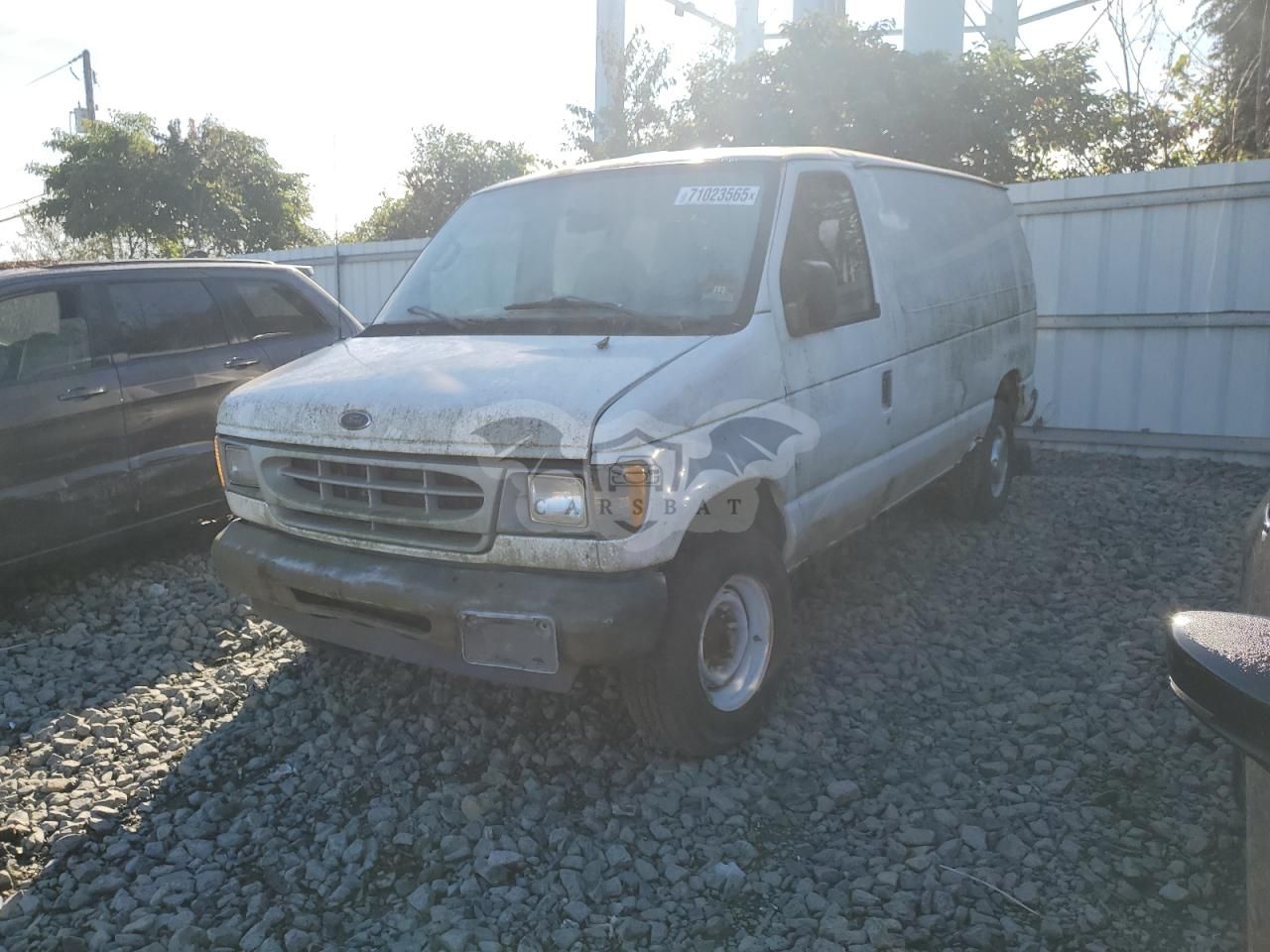 Ford Econoline E250 VAN 4.2L 6 2002