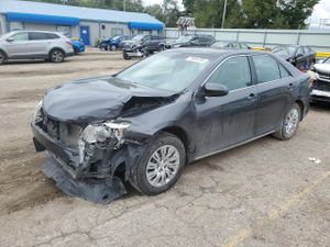 Toyota Camry BASE 2.5L 4 2012