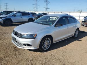 Volkswagen Jetta BASE 2 L 4 2015
