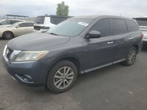 Nissan Pathfinder S 3.5L 6 2014