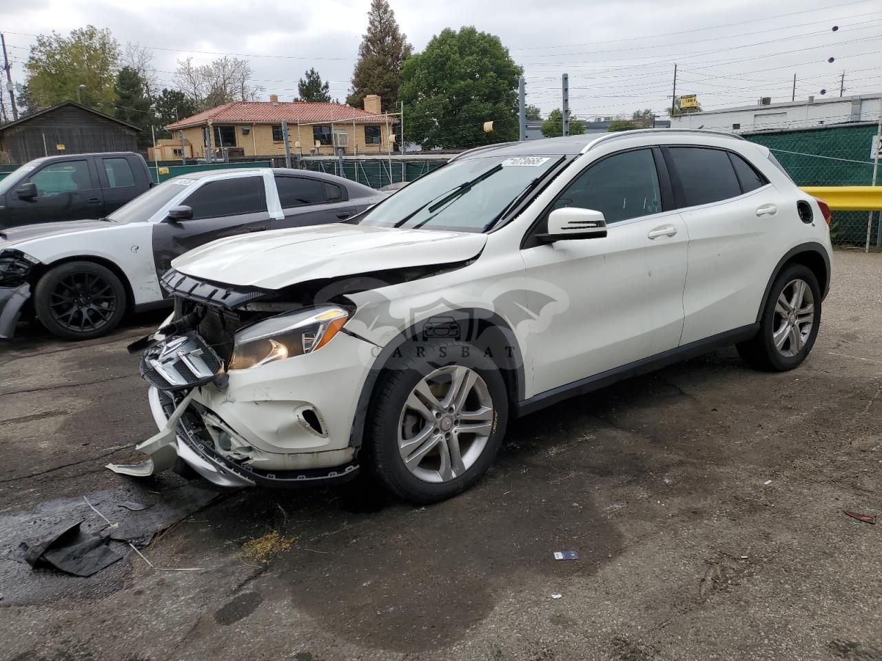 Mercedes-Benz GLA 250 4MATIC 2.0L 4 2015