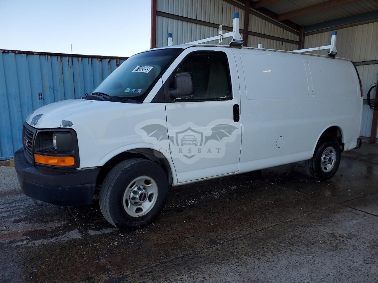 GMC Savana G2500 4.8L 8 2011