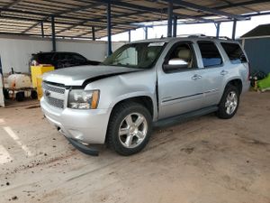 Chevrolet Tahoe K1500 LTZ 5.3L 8 2013