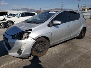 Toyota Prius 1.5L 4 2015