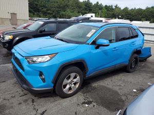 Toyota Rav4 XLE 2.5L 4 2019