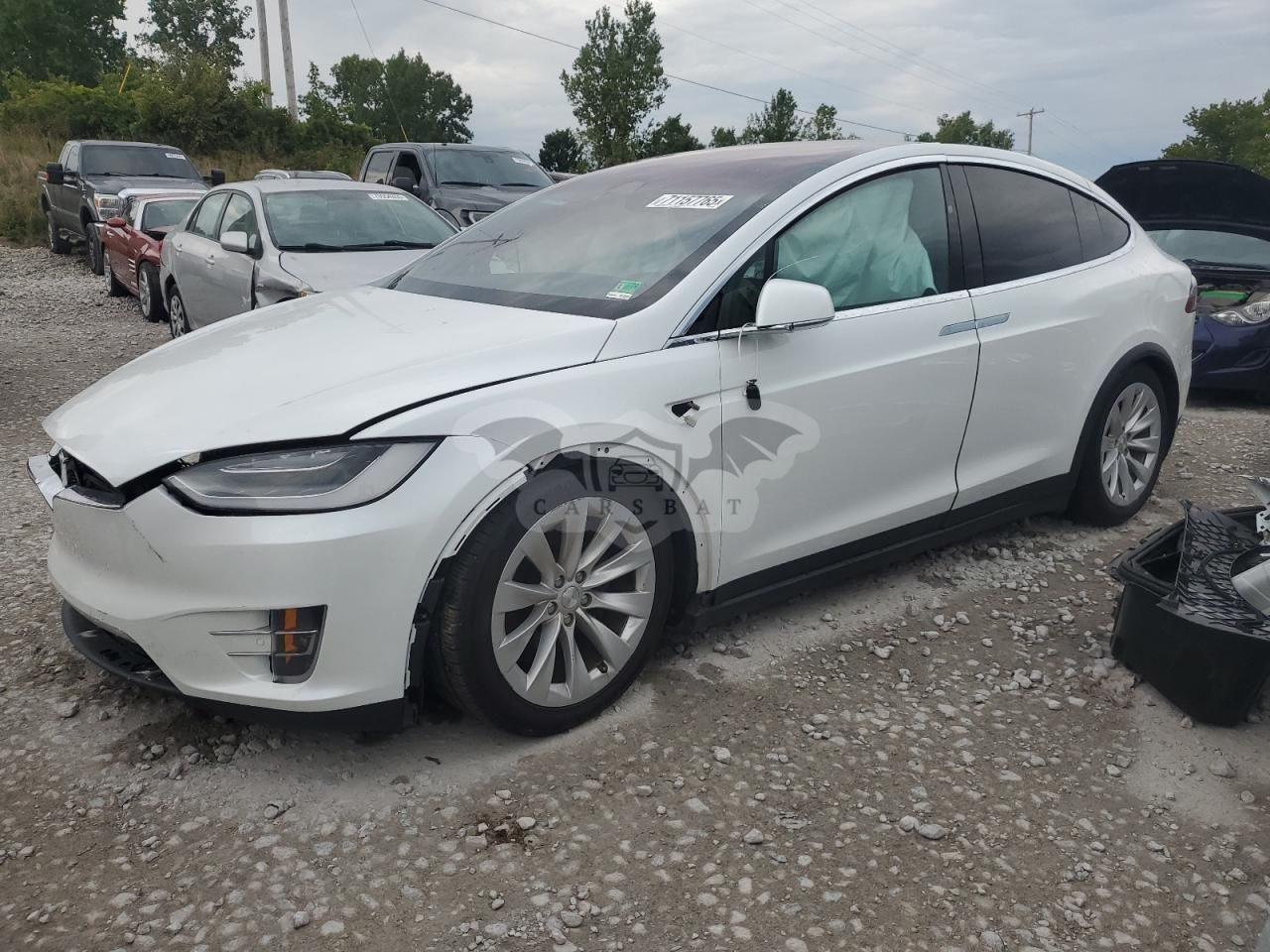 Tesla Model X 2021