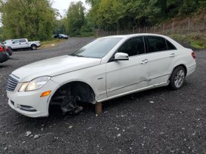 Mercedes-Benz E 350 3.5L 6 2012