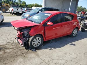 Toyota Prius 1.5L 4 2013