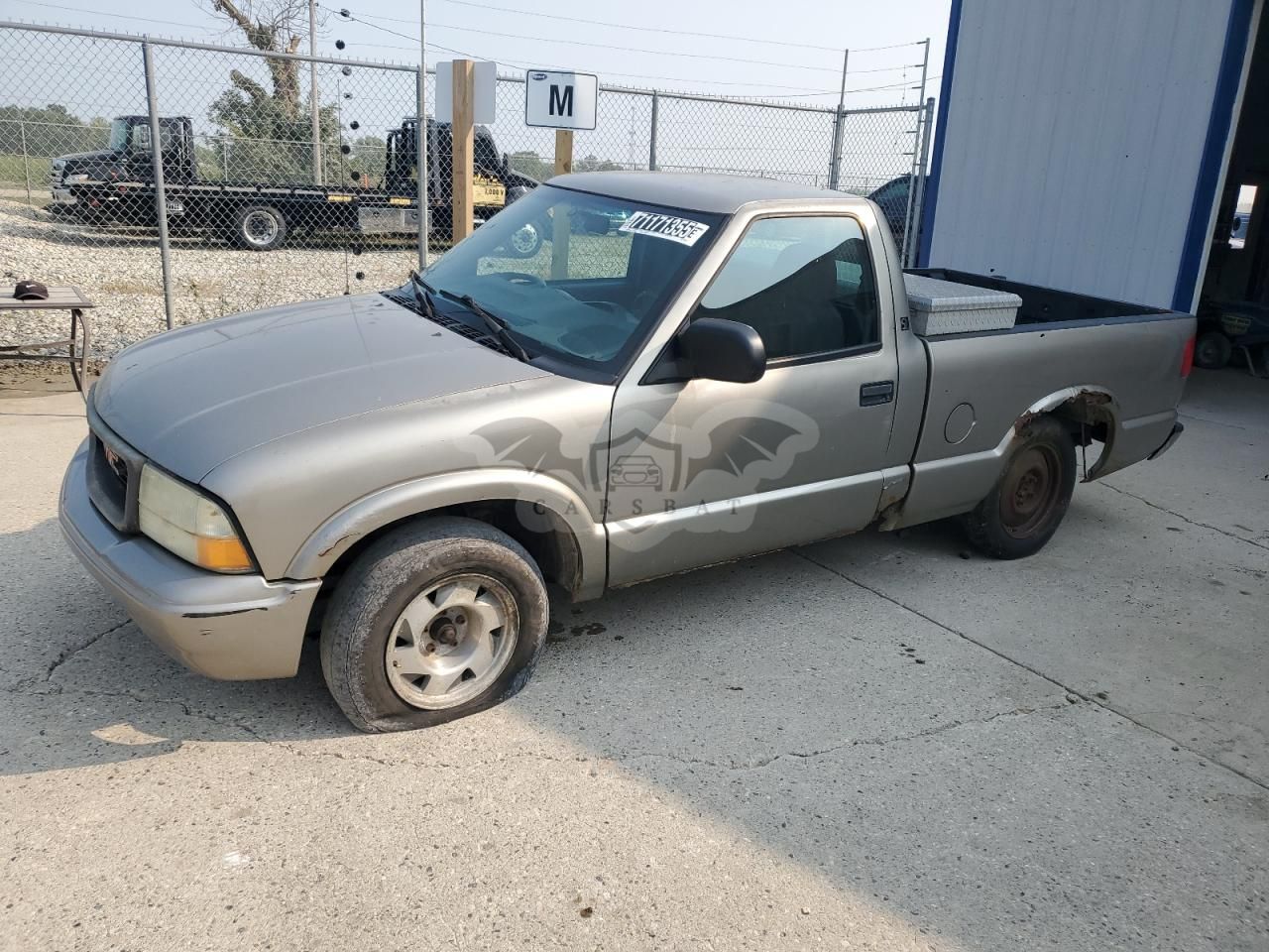 GMC Sonoma 2.2L 4 2003