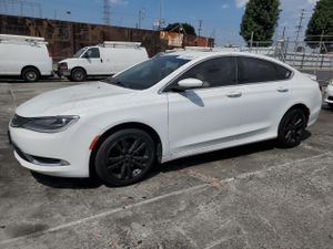 Chrysler 200 LIMITED 2.4L 4 2015