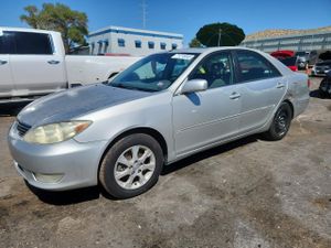 Toyota Camry LE 3.0L 6 2005