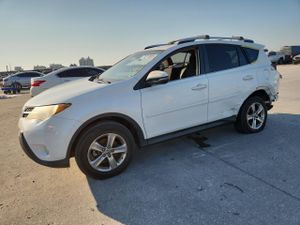 Toyota Rav4 XLE 2.5L 4 2015