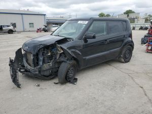 Kia Soul + 2.0L 4 2011