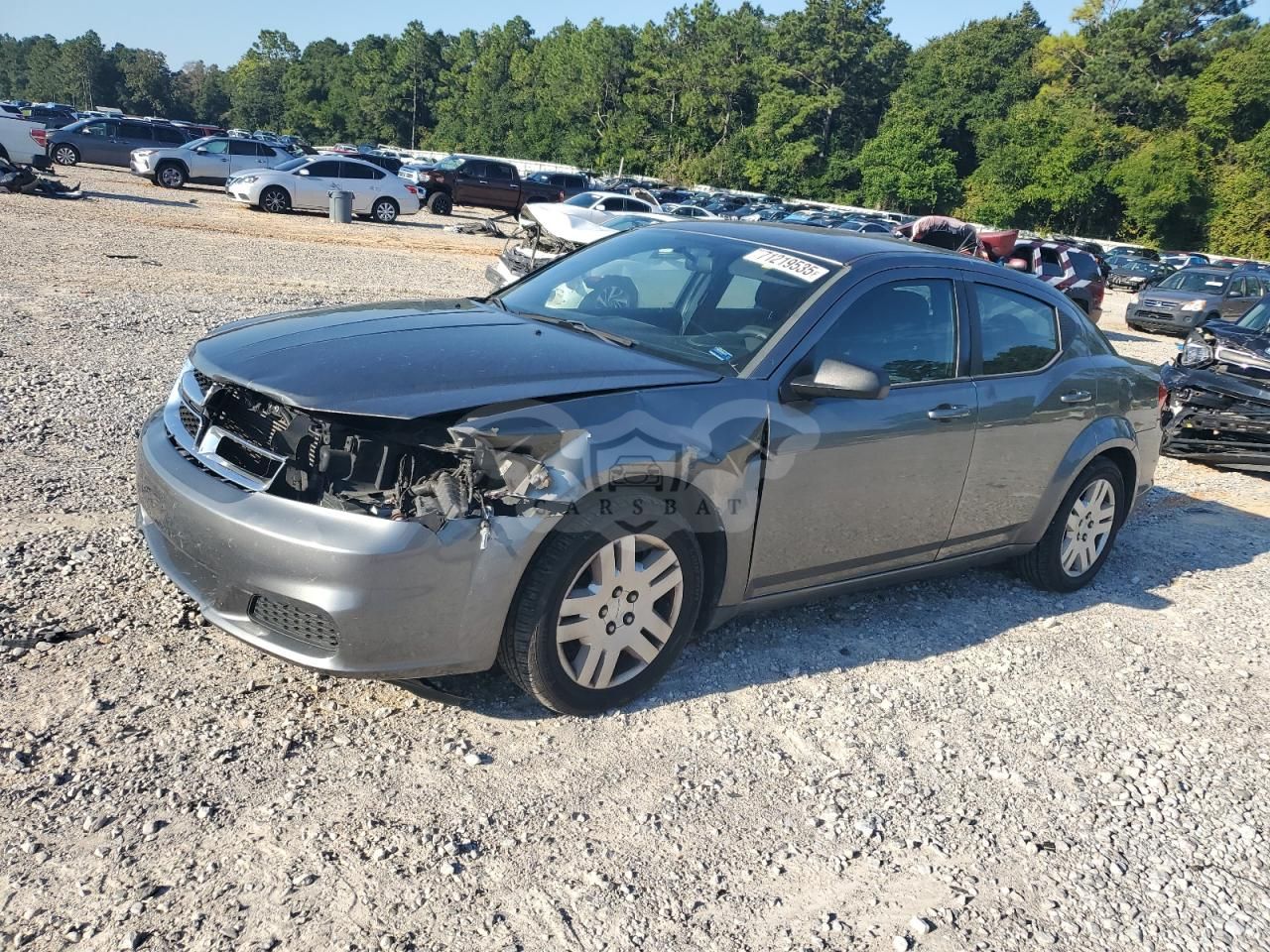 Dodge Avenger SE 2.4L 4 2013